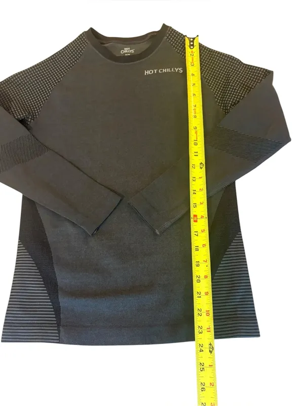 Hot Chillys 3D Knit Crew Long Sleeve Base Layer Top Womens Size Medium - Image 5