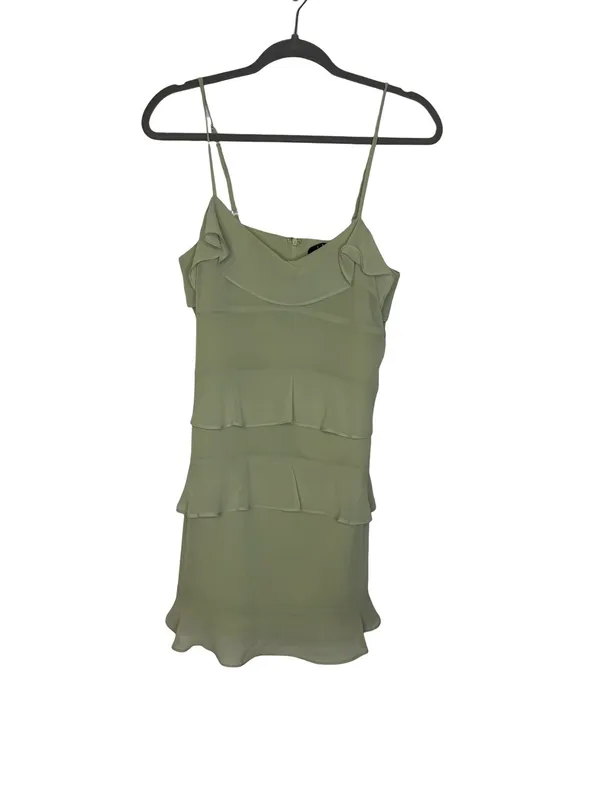 🌿✨ Lulu’s Sage Green Ruffle Tiered Chiffon Mini Dress Size‎ Small S ✨🌿 - Image 2