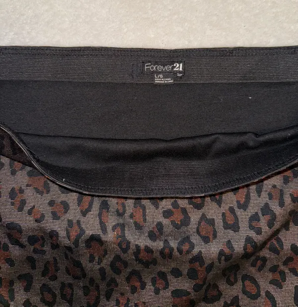 Forever 21 Skirt Mini brown leopard prints size Large - Image 6