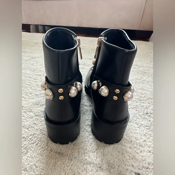 Karl Lagerfeld Paris Pixie Embellished Moto Leather Booties NWOT pearls 8.5 - Image 5