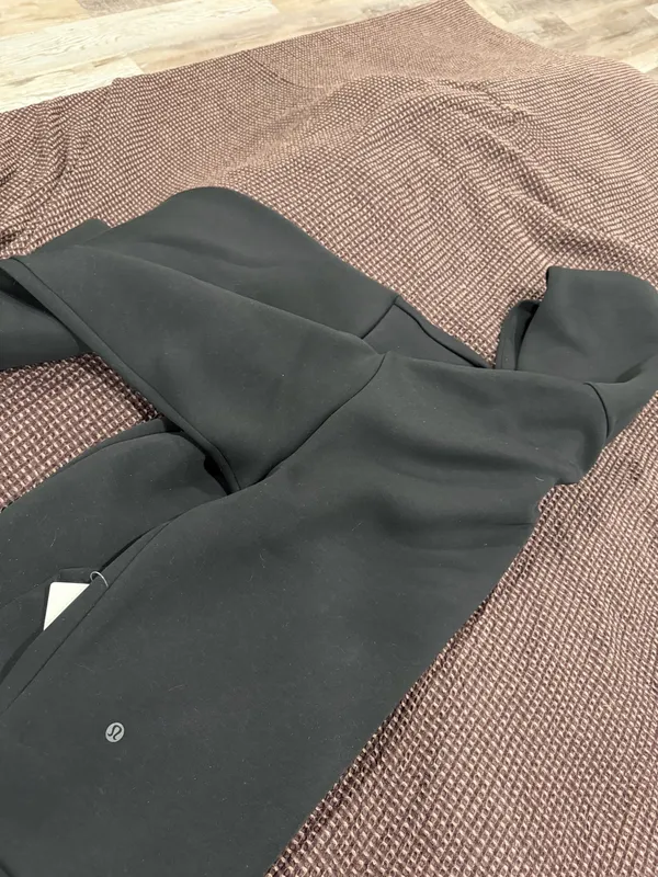 Black Lululemon Full-Zip Jacket - Image 6