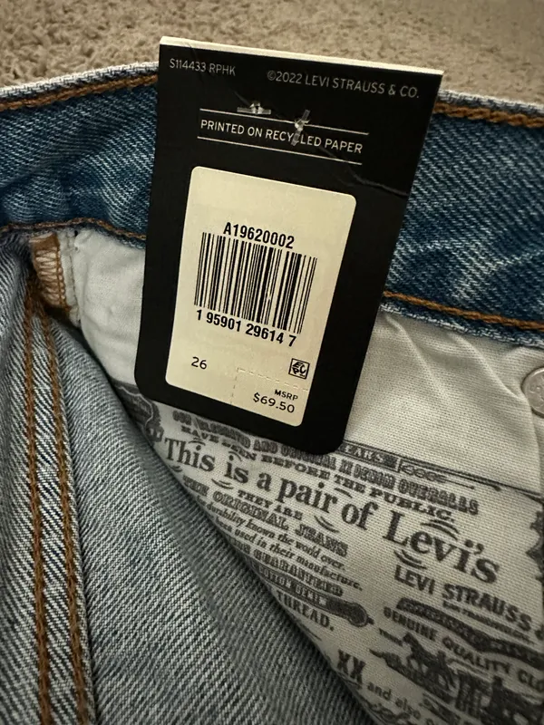 Levi's 501 Shorts - Image 8