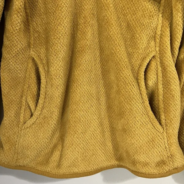 Patagonia Women's Small Re-Tool Snap-T Polartec Pullover Mustard Yellow Gold - Image 4