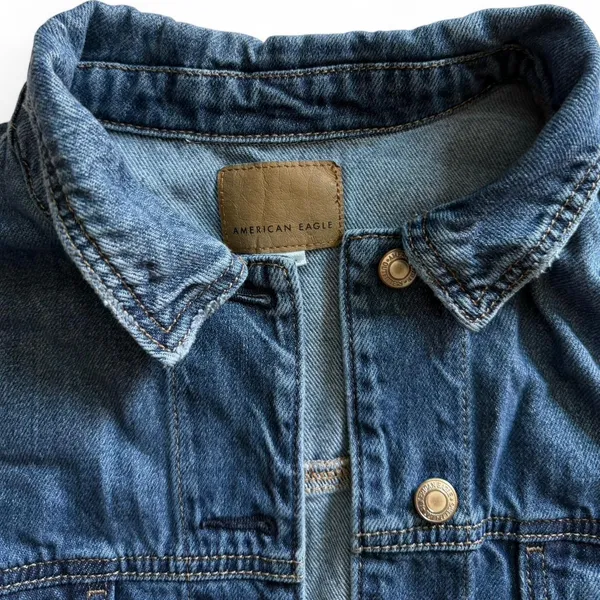 American Eagle Blue Denim Trucker Jacket Women’s Large - Image 2