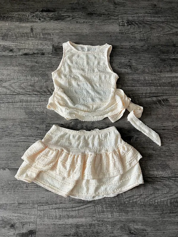 Butter yellow lace skirt set - Image 3