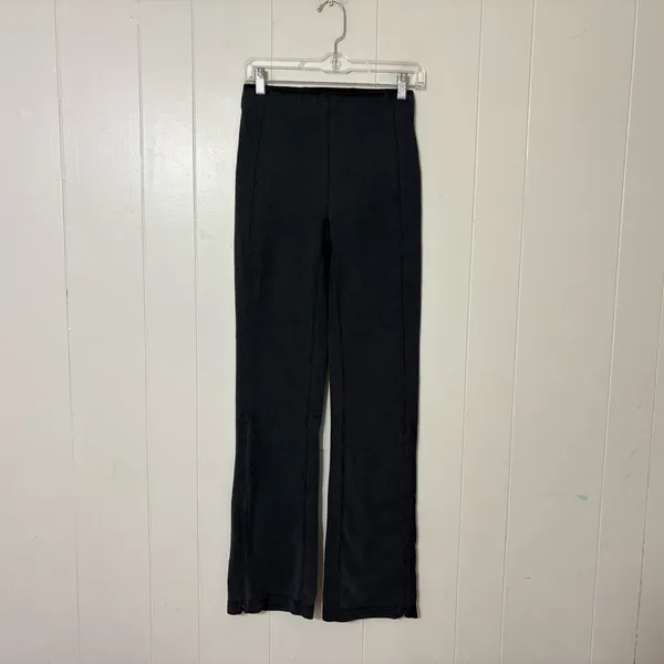 Lululemon Ribbed Softstreme Flare Pants Black Size 4 Lounge Yoga Athleisure - Image 3