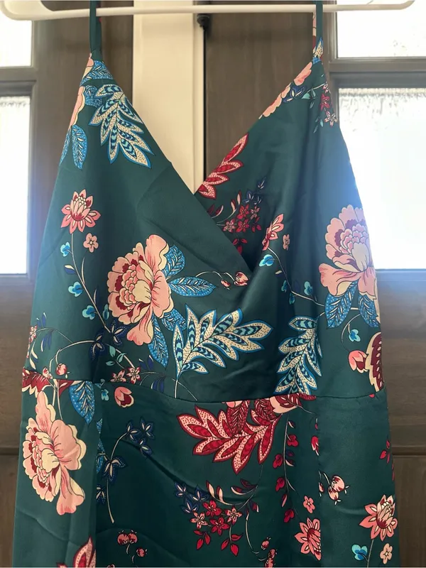 Hera Collection Green Floral Maxi Slip Dress - Image 2