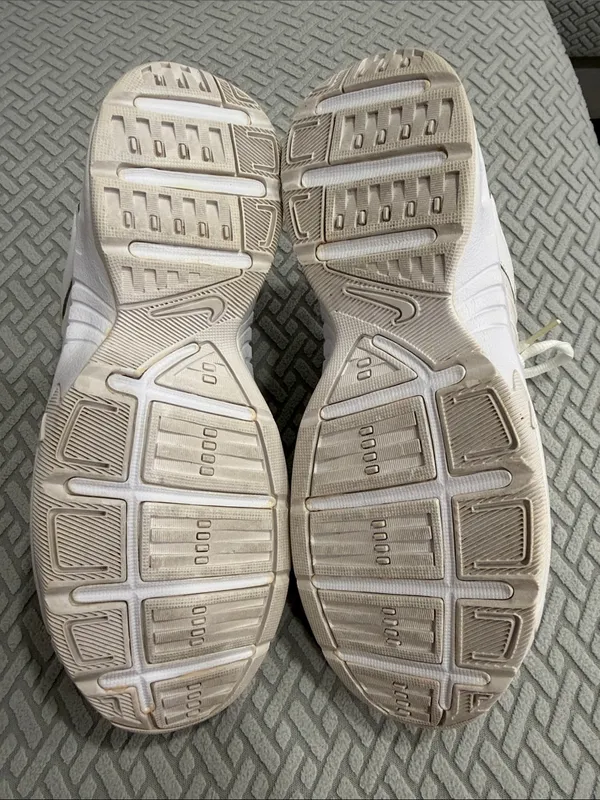 NIKE T-Lite V 315345 White Retro Y2K Lifestyle Shoes Mens 10 EUC Fast Ship - Image 11