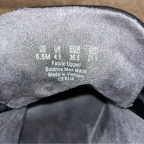 Dr. Scholls Ceelia Black Chukka Wedge Booties - Image 9