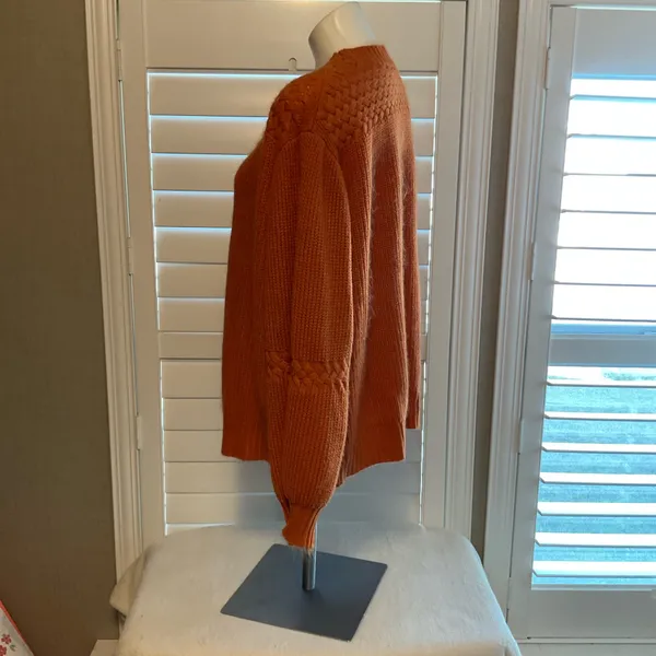 Shein Sweater Knit - Image 5