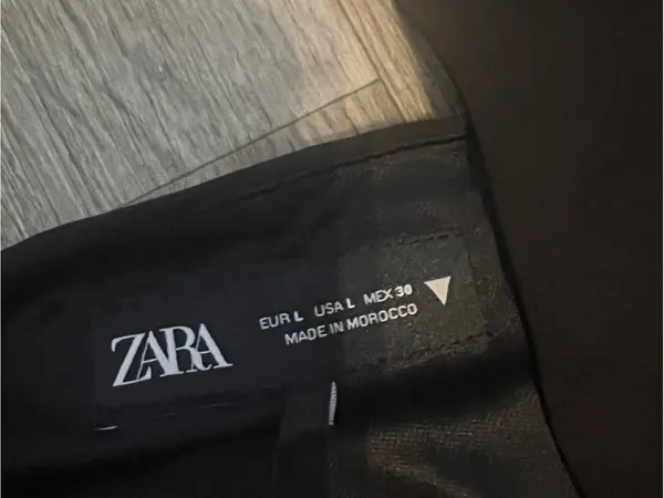 NWT Zara Black V-Neck Bow-Accent Tank Top - Image 9
