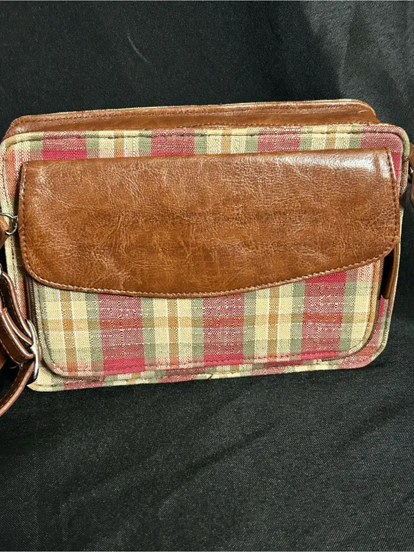 Vintage Longaberger Red, Green, Tan Plaid Crossbody Purse - Image 2
