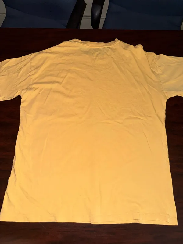 American Eagle Rolling Stones Band Yellow Short Sleeve Graphic Tee Size Medium - Image 3