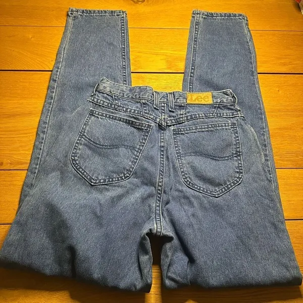 Vintage Lee jeans blue 8 long - Image 10