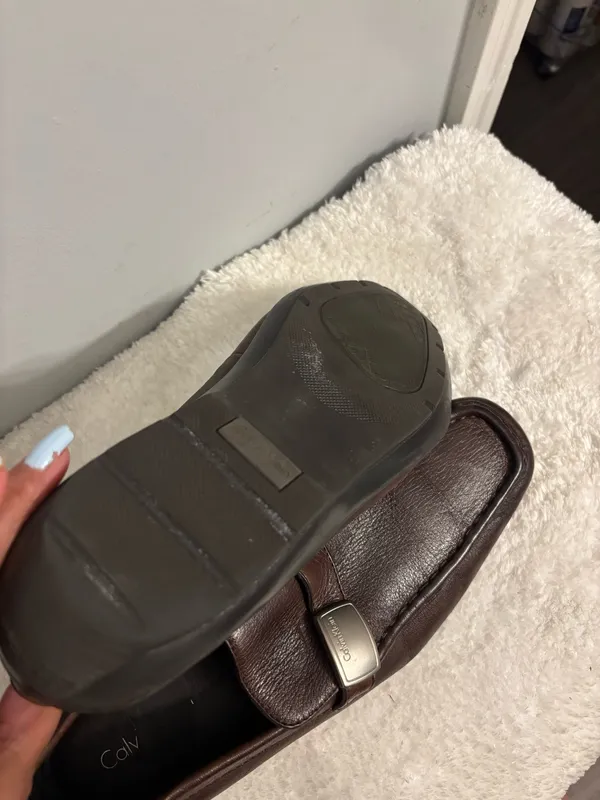 Calvin Klein slip on loafer all leather with emblem to side chocolate brown sz 8.5 casual or business  - Image 3