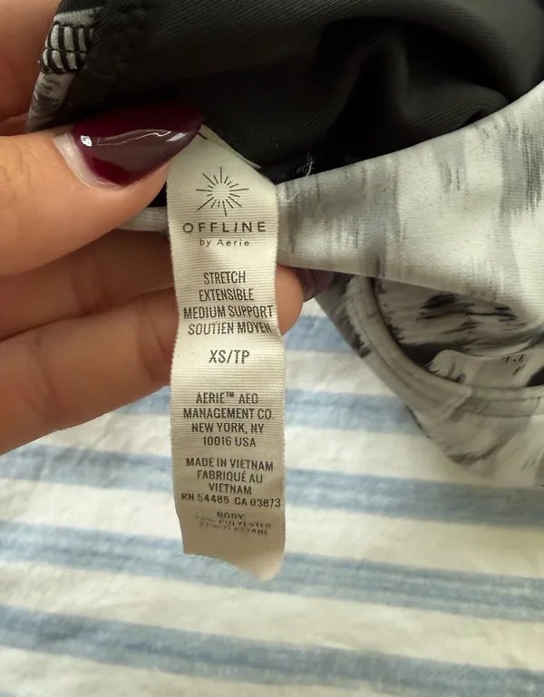 Aerie OFFLINE Sports Bra Stretch by Medium Support - Image 4