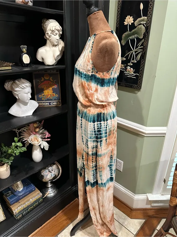 Blue Life Double Slit Halter Dress – Tan & Blue Tie Dye – Size Small - Image 4
