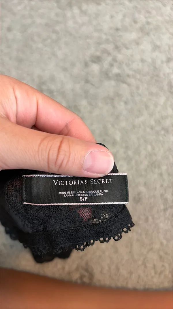 Victoria's Secret Bralette Lace - Image 3