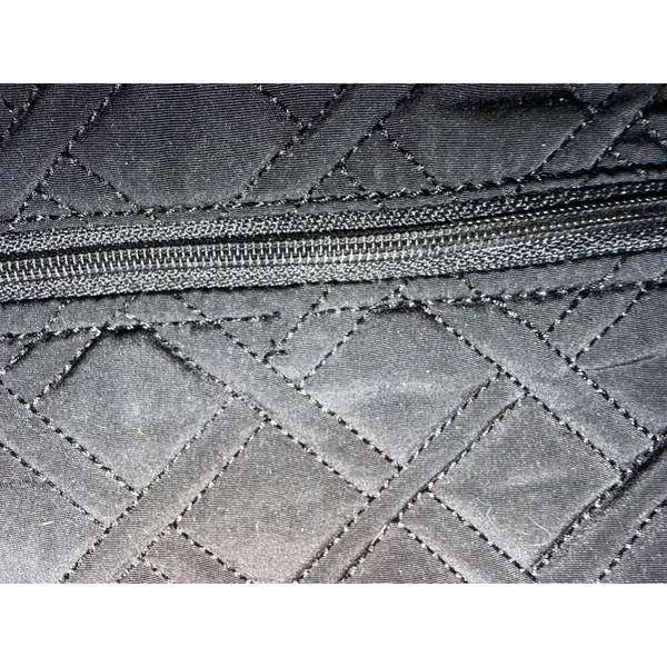 Vera‎ Bradley Black Quilted Triple Zip Hipster Crossbody Bag - Image 4