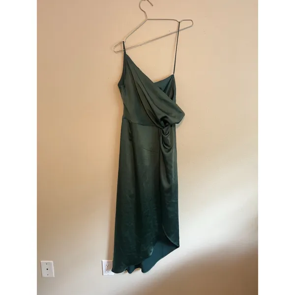 O.P.T. One Shoulder Satin Ivy Midi Dress Size S‎ Green High Slit Lined New - Image 3