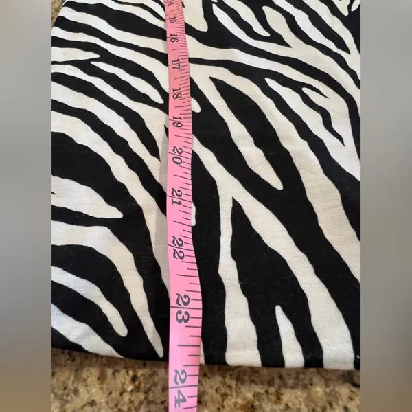White House Black Market Zebra Print Top L Exposed Zipper Stretch Lined Blouse - Image 5