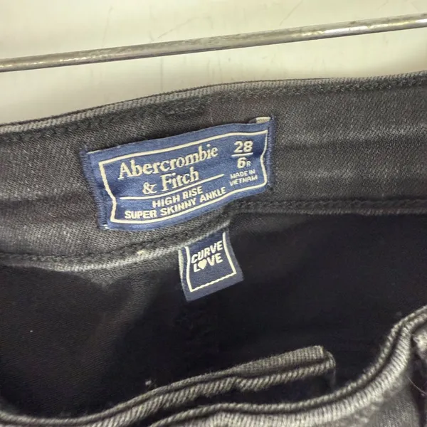 Abercrombie & Fitch High Rise Super Skinny Ankle Jeans Button Fly Black Size 28 - Image 5