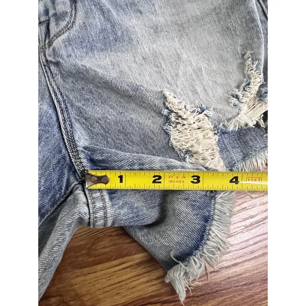 Good American Distressed High Rise Denim Shorts Light Wash Size 4 27 - Image 8