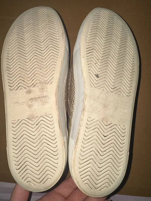 Vince Camuto Women's Gold Metallic Snakeskin Slip-On Sneakers size 7 - Image 6