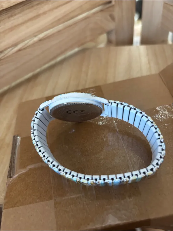 Turquoise Patterned Quartz Watch - Image 3