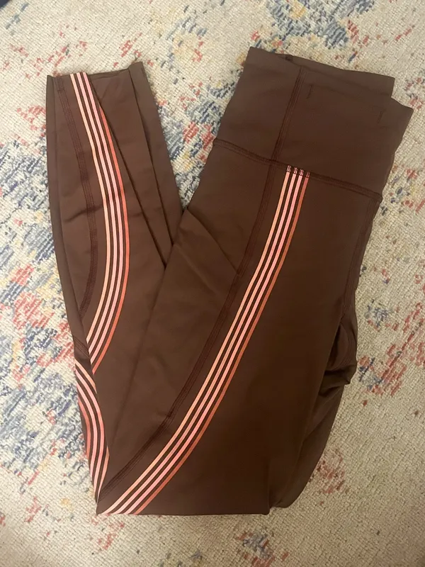 Lululemon Speed Light Tights Pink Side Stripes Pockets - Image 3
