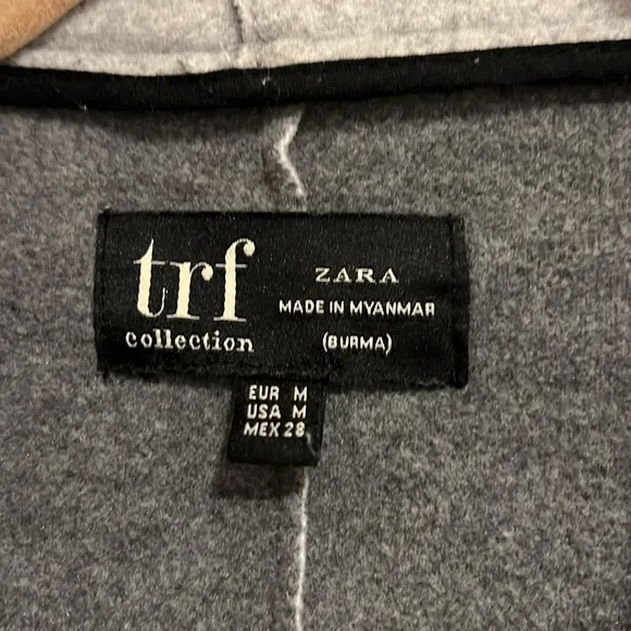 Zara trf Grey‎ Coat size medium - Image 3