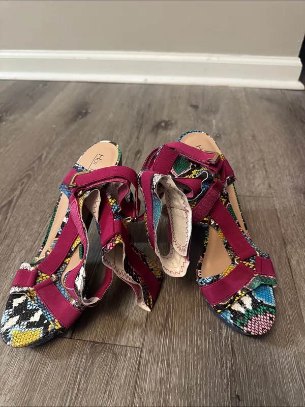 Women's Fuchsia Multicolor Snake-Print Platform Sandals 9 W - Image 4