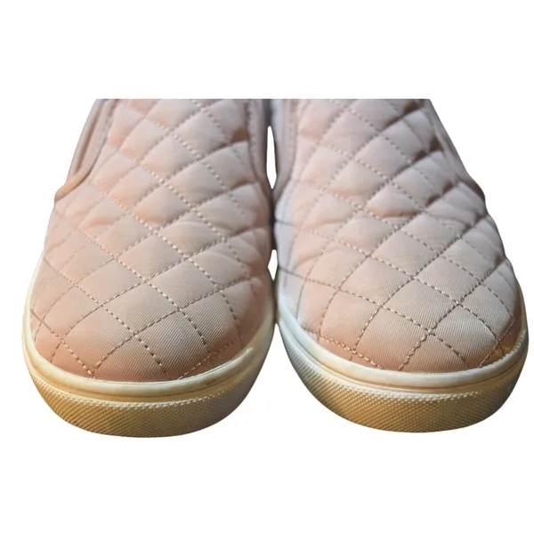 Steve‎ Madden Blush Pink Sneaker Womens Size 7 Excellent Quilted Slip On - Image 4