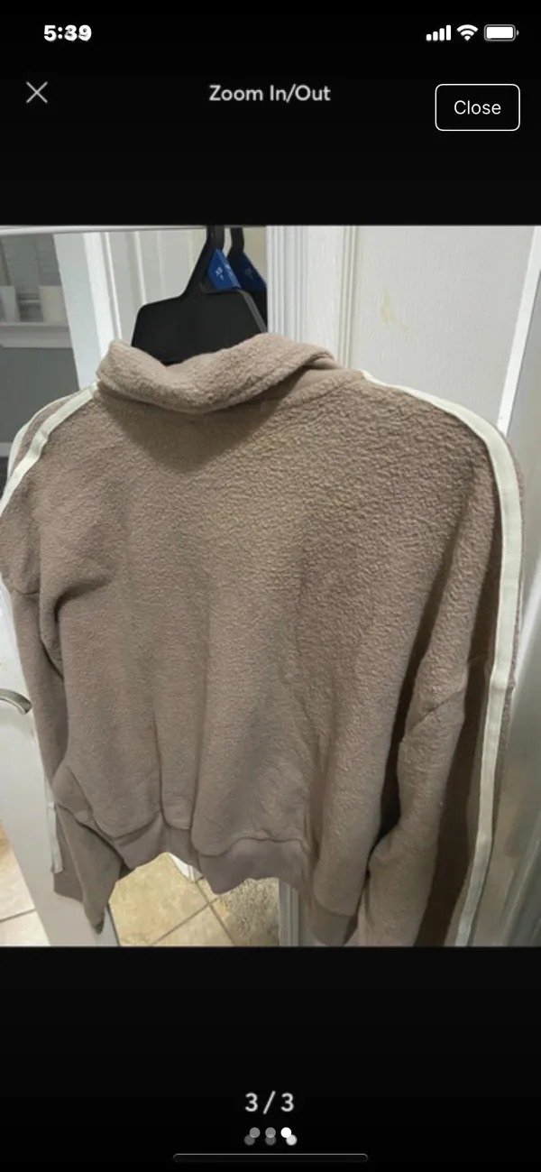VS PINK crop sweater NWT - Image 3
