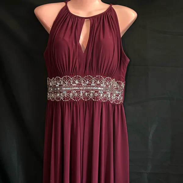 R&M Richards Burgundy Sequin & Beaded Full Length Evening Prom Gown SZ 6 - Image 3