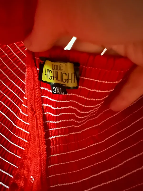 Wendy Drew Boutique Red Puff Sleeve Top - Image 4
