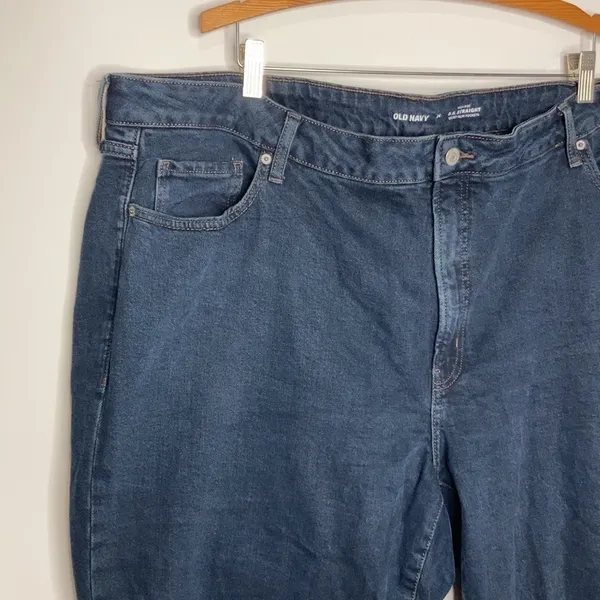 Old Navy high Rise O.G. Straight secret slim pockets size‎ 24 - Image 3