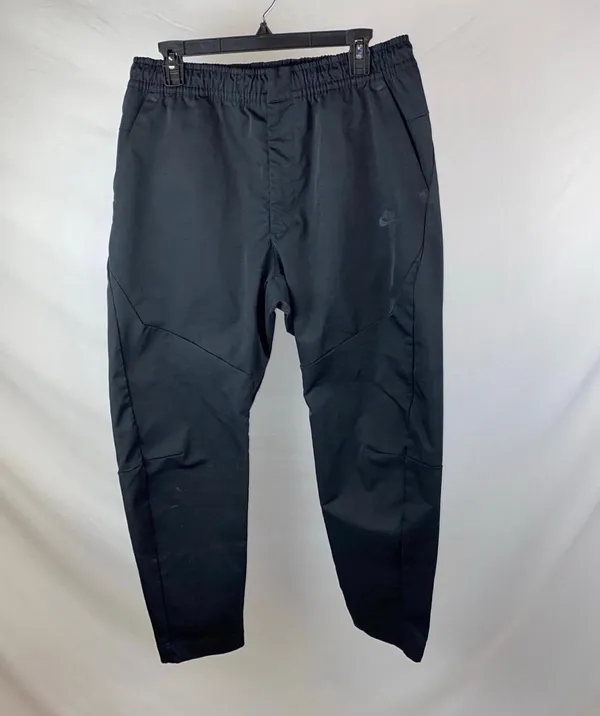 Nike sweats - Image 9