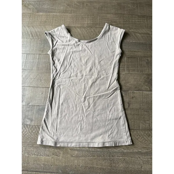 Bella Bird Women's Gray Basic Tee Tank Top‎ size Small - Image 5
