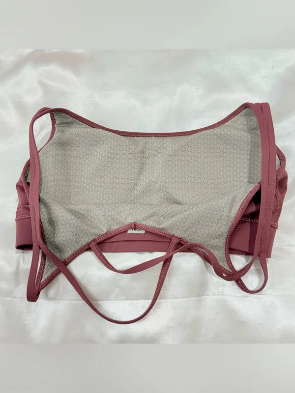 Vuori Mindset Sports Bra XS Cedar Mauve Strappy Workout Yoga Pilates Running - Image 9