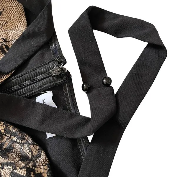 superdown Greta Halter Jumpsuit in Black‎ - Image 7