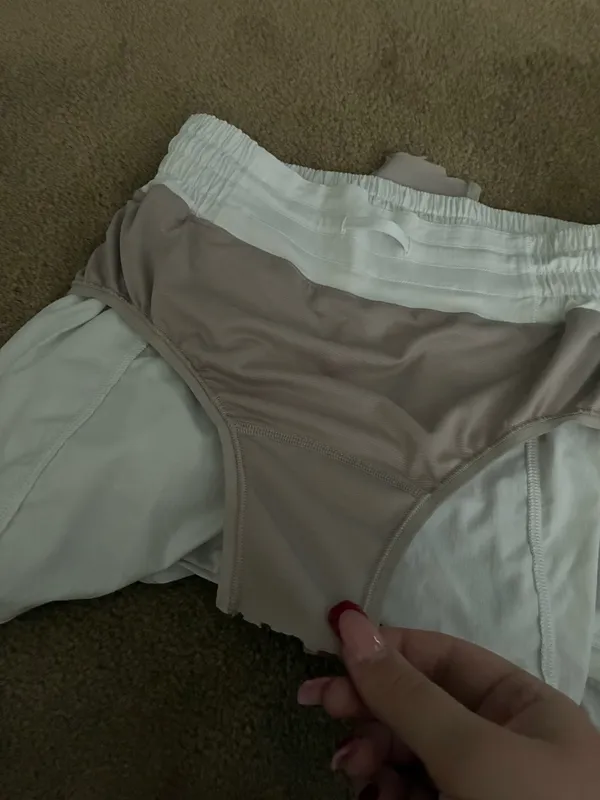 Size 4, Lululemon white hottie hot shorts - Image 6