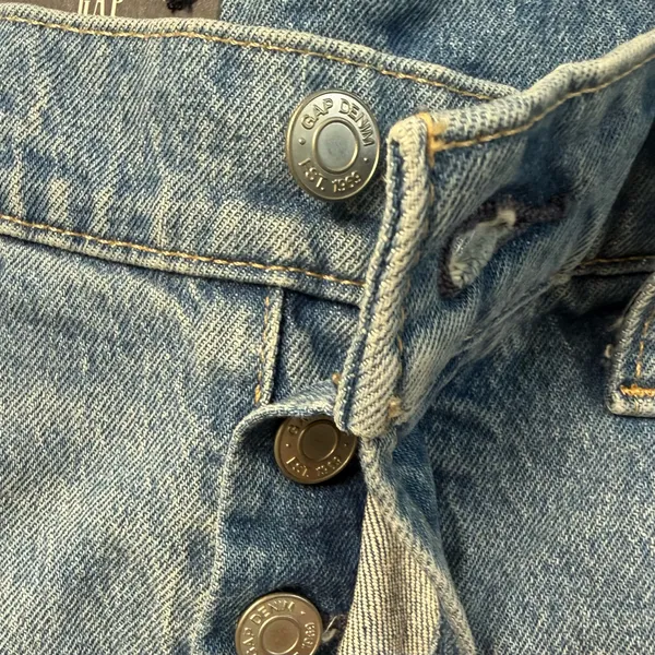 Gap Frayed Denim Shorts NWT - Image 8