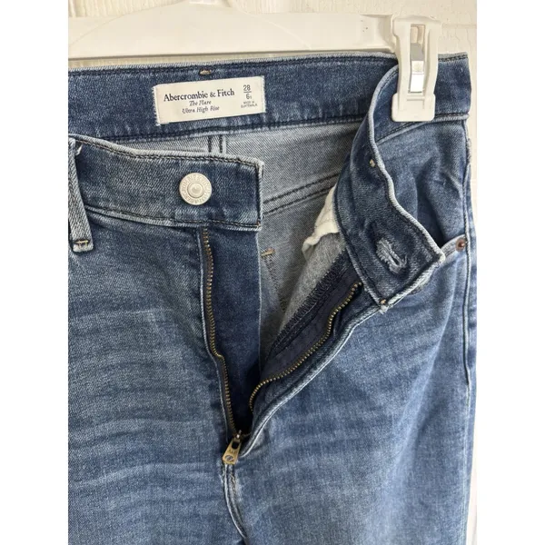Abercrombie & Fitch The Flare Ultra High Rise Jeans Size 28 6S Whiskering - Image 4
