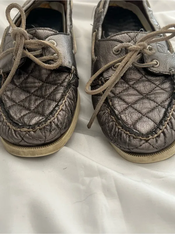 Sperry Metallic Quilted Leather Boat Shoes Size 9 - Image 3
