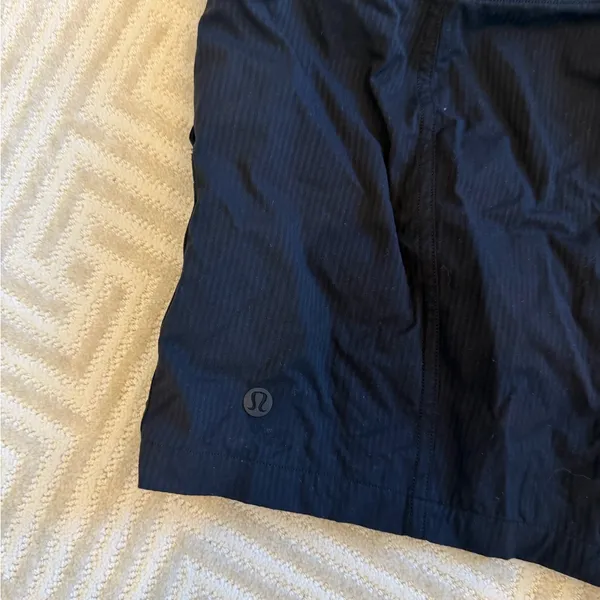 Lululemon dance studio high rise shorts 3.5” - Image 4