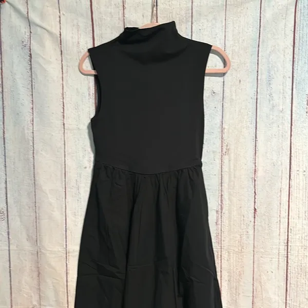 NWT J. Crew Fitted knit mockneck dress with poplin skirt - Image 7