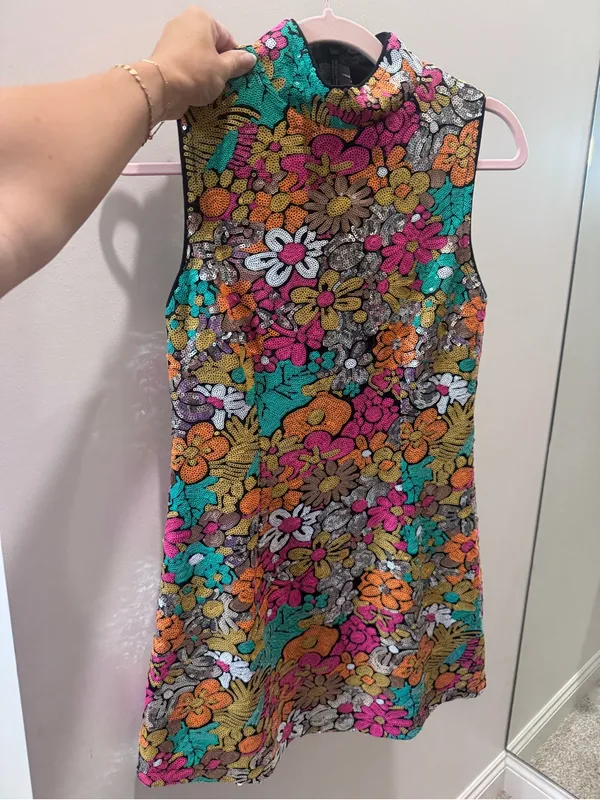 Floral Sequin Shift Dress - Image 2