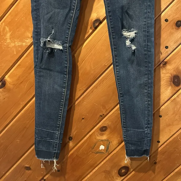 American Eagle distressed jegging raw hem fold up bottom jeans - Image 3