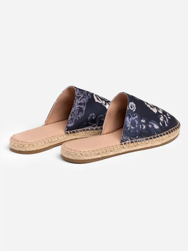 Johnny Was Navy Floral Espadrille Mules - Image 4
